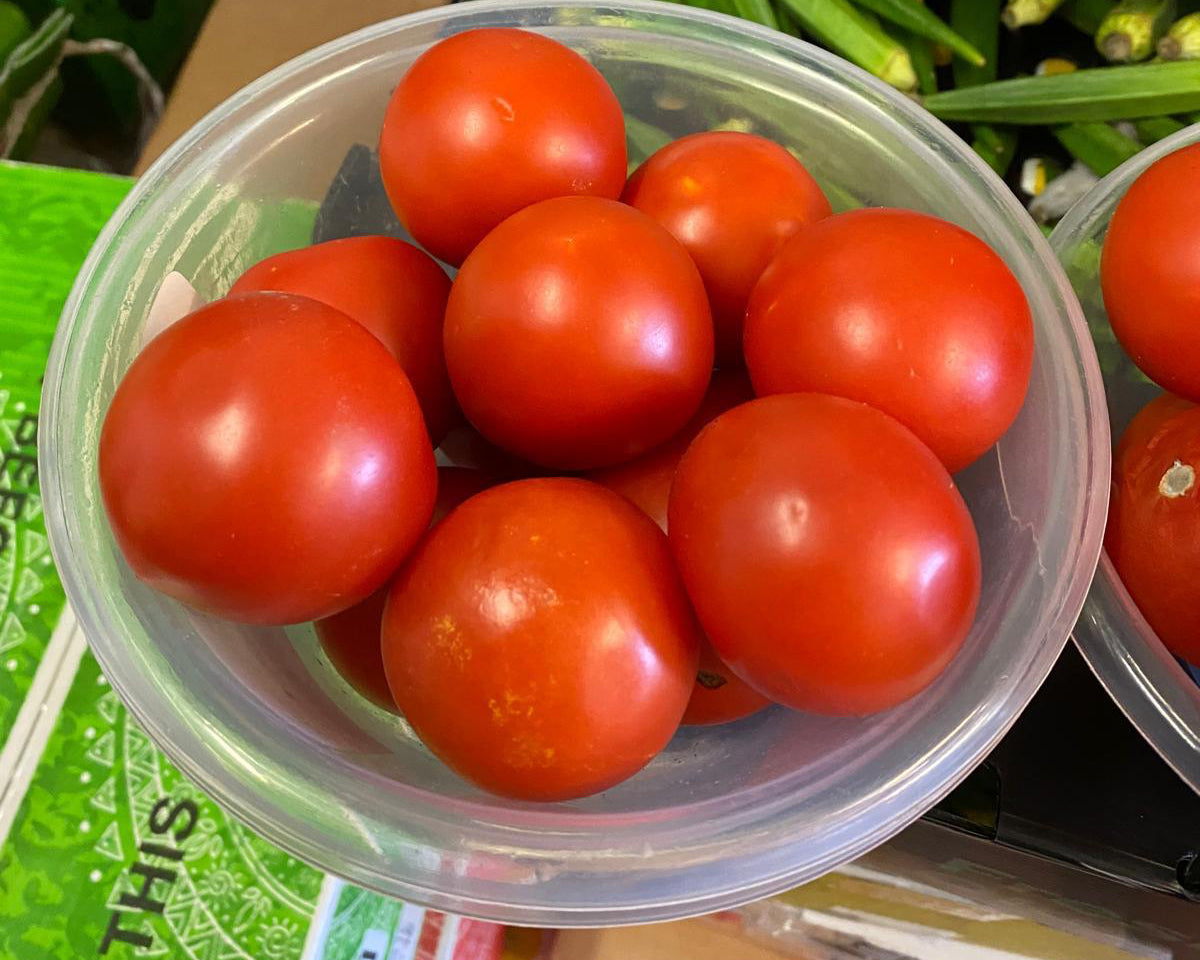 Tomatoes 1 bowl